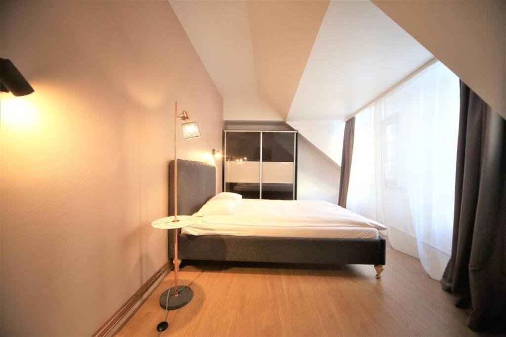 Two Bedroom / Old Town With Private Terrace リガ エクステリア 写真